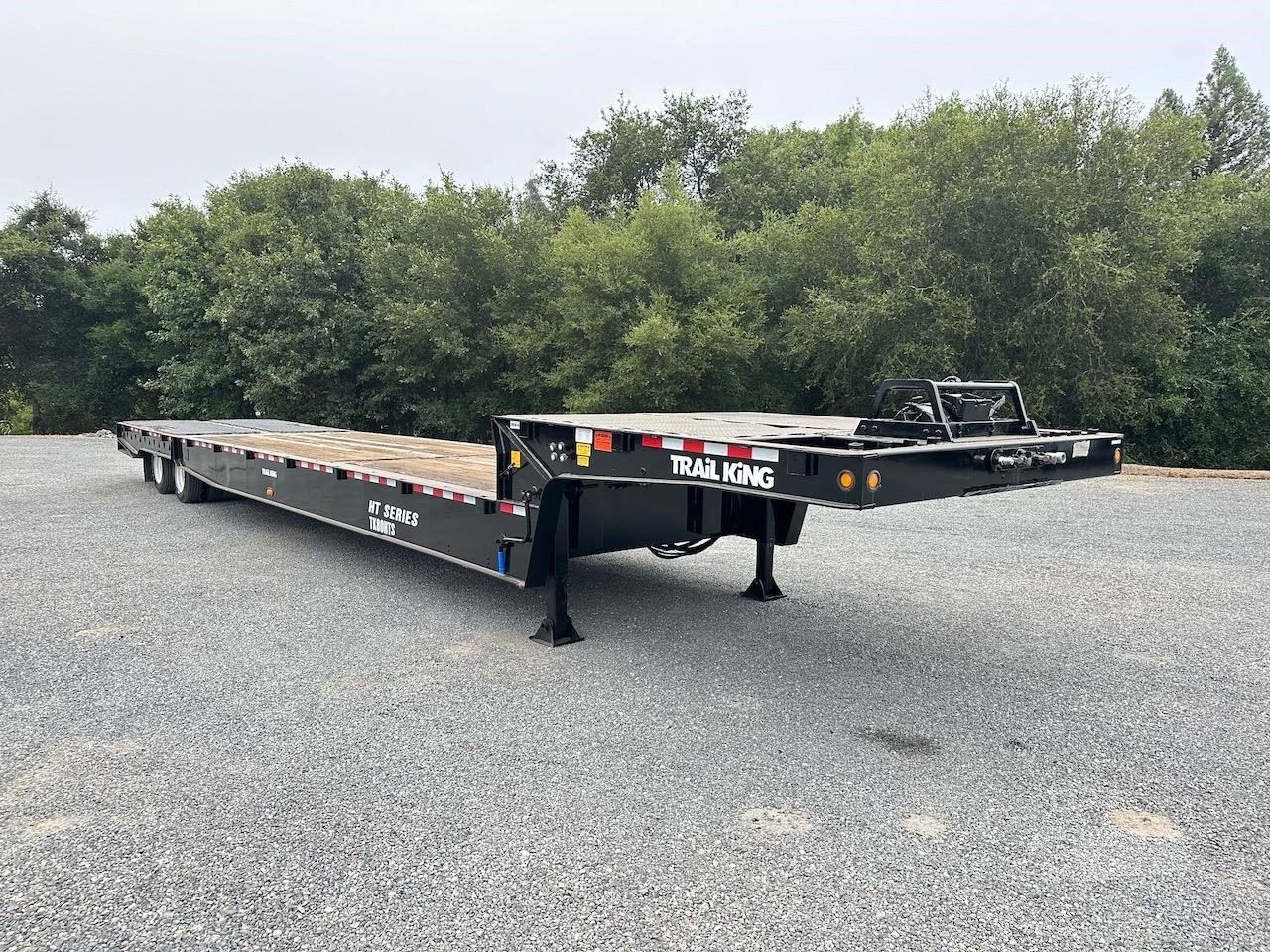 2017 TRAIL KING TK80HST TRAILER