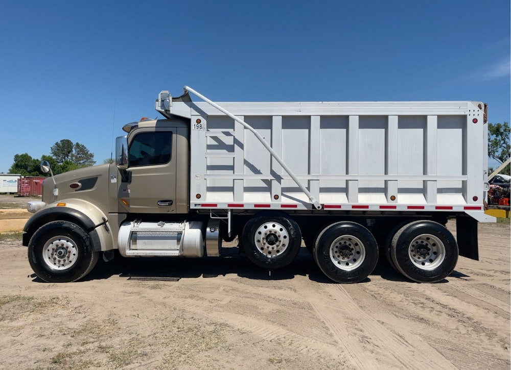 2017 PETERBILT 567 16' TRIA DUMP TRUCK CUMMINS ISX12 AUTO PTO TARP